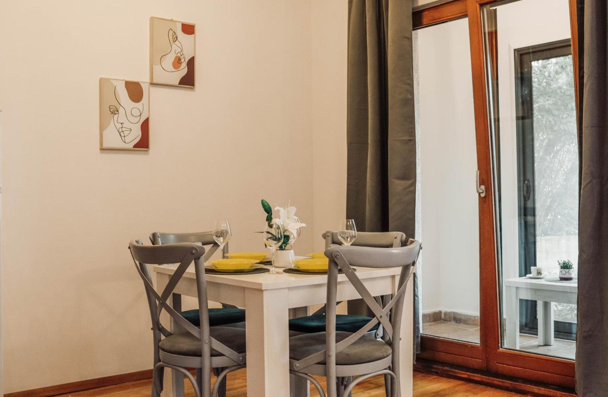 Apartman Mia Risan Exterior photo