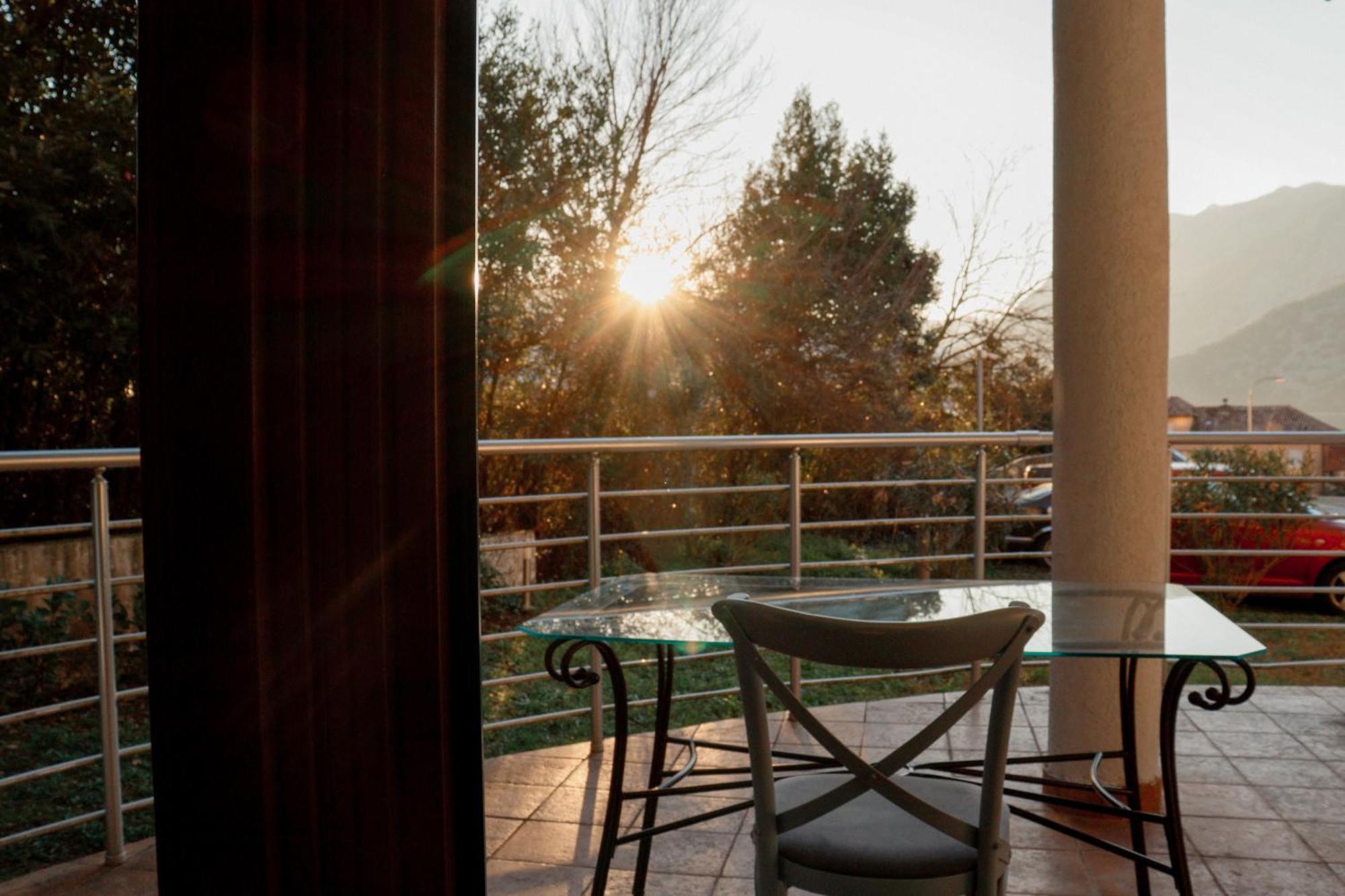 Apartman Mia Risan Exterior photo