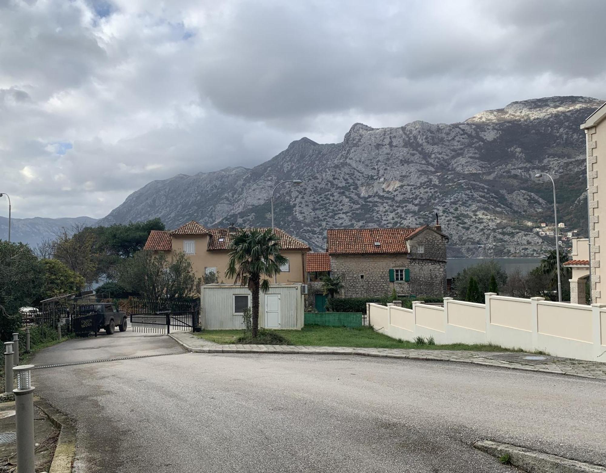 Apartman Mia Risan Exterior photo